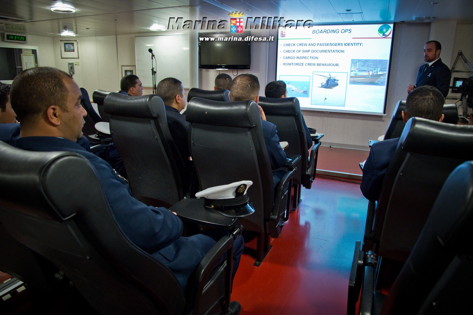 c096d8ed-d5f7-4748-99d2-35db5d89c28208.j