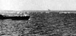 La stessa Littorio reagisce all'attacco di aerosiluranti britannici Beaufort, che tentavano di arrestare la marcia della flotta