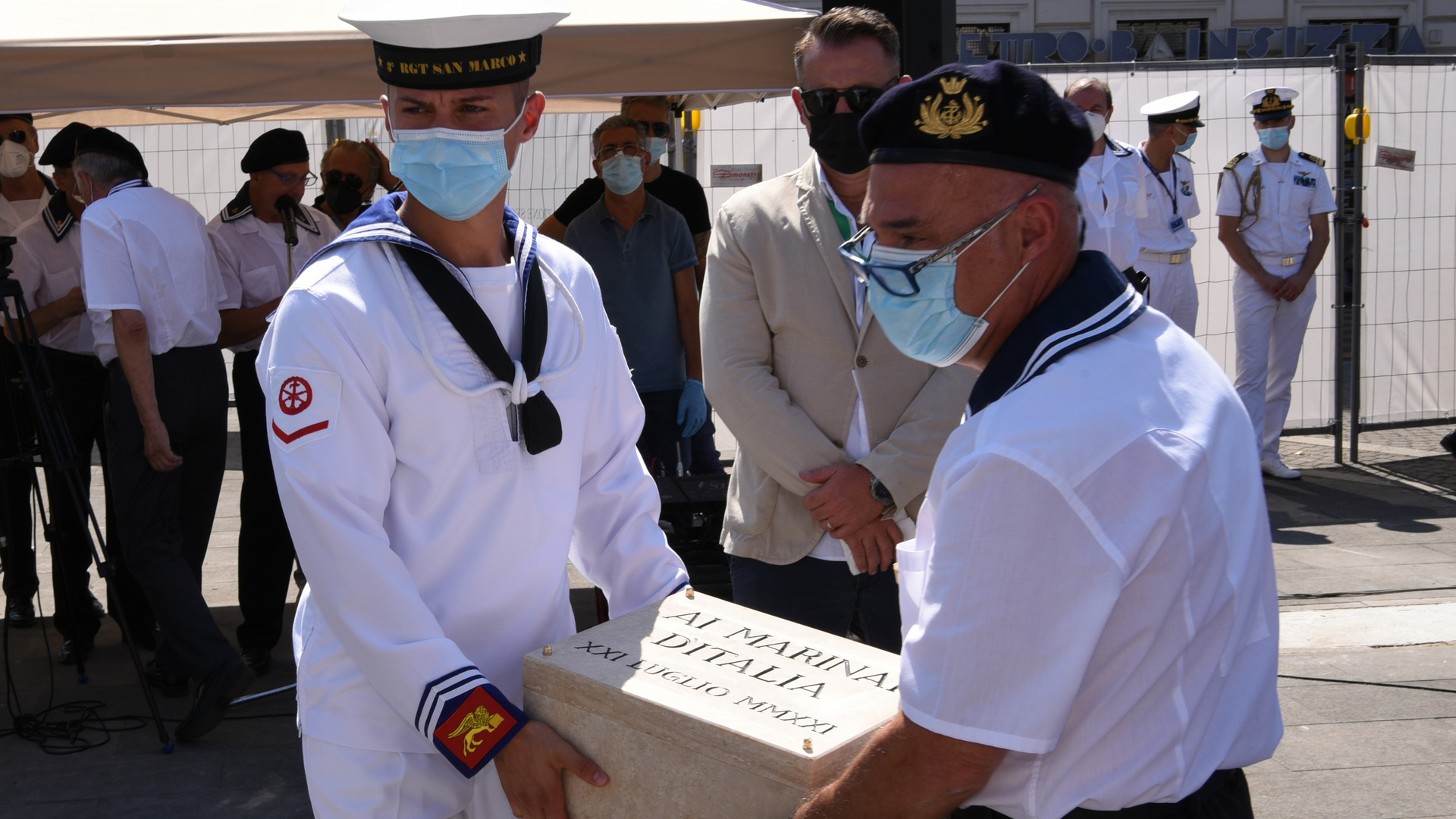 A Roma, la prima pietra del monumento al Marinaio Caduto - Marina Militare